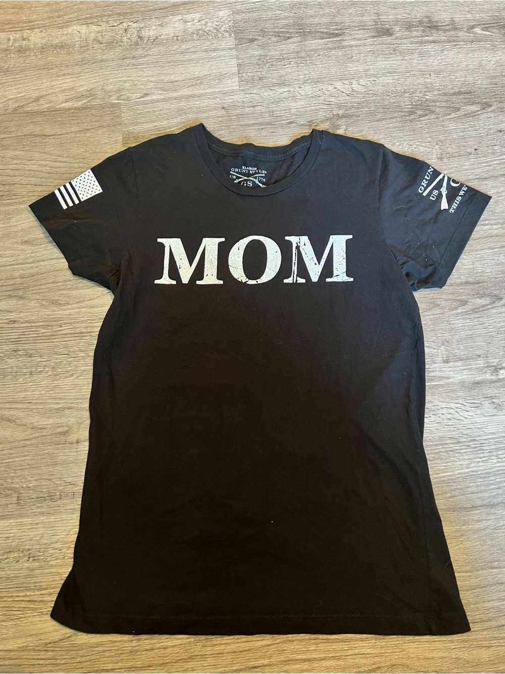 Grunt Style MOM Graphic Tee - Black